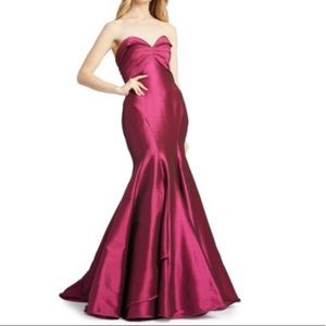 BNWT MacDuggal Taffeta Strapless Trumpet Gown in Cranberry